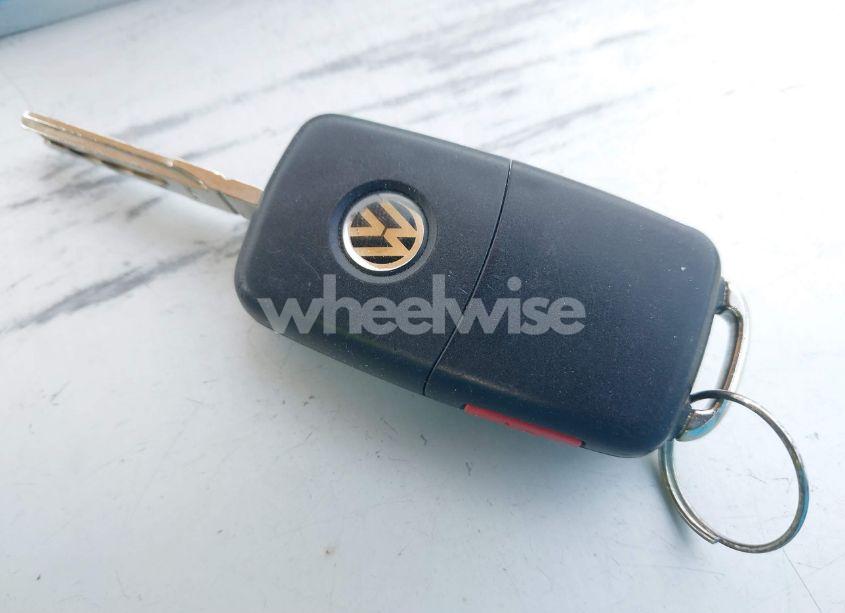 Photo 11 of 2017 Volkswagen Passat 1.8T SE (VIN 1VWBT7A3XHC030504)