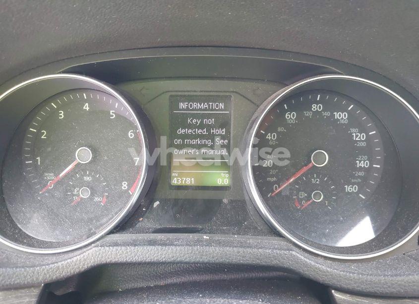 Photo 7 of 2017 Volkswagen Passat 1.8T SE (VIN 1VWBT7A3XHC030504)