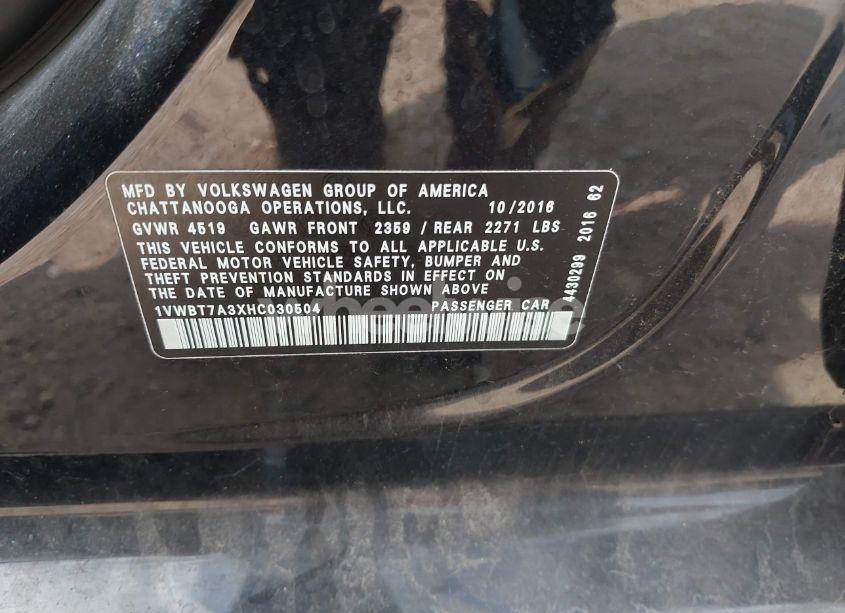 Photo 9 of 2017 Volkswagen Passat 1.8T SE (VIN 1VWBT7A3XHC030504)