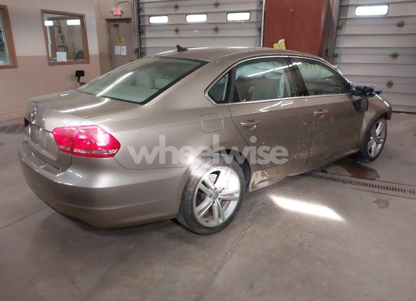 Photo 4 of 2015 Volkswagen Passat 2.0L TDI SE (VIN 1VWBV7A34FC069855)