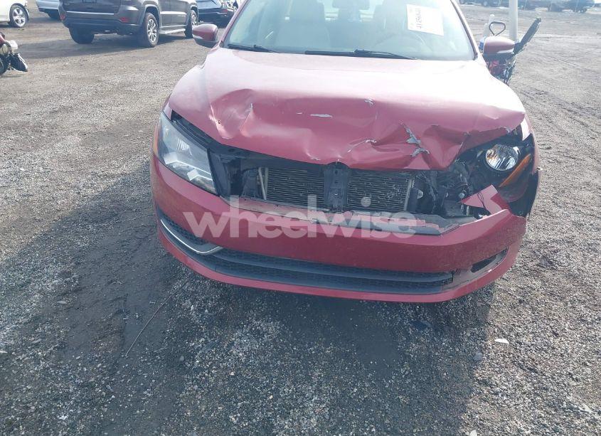 Photo 13 of 2015 Volkswagen Passat 2.0L TDI SE (VIN 1VWBV7A37FC083426)