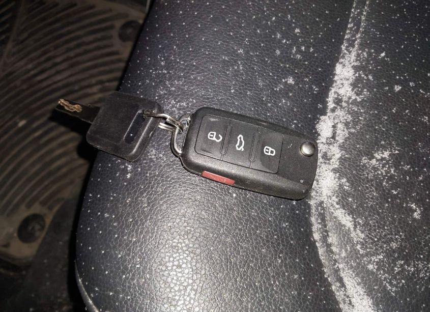 Photo 11 of 2015 Volkswagen Passat 2.0L TDI SE (VIN 1VWBV7A37FC108633)