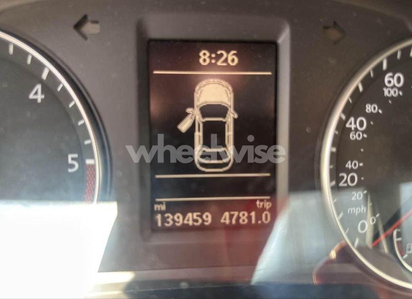 Photo 7 of 2015 Volkswagen Passat 2.0L TDI SE (VIN 1VWBV7A38FC025826)