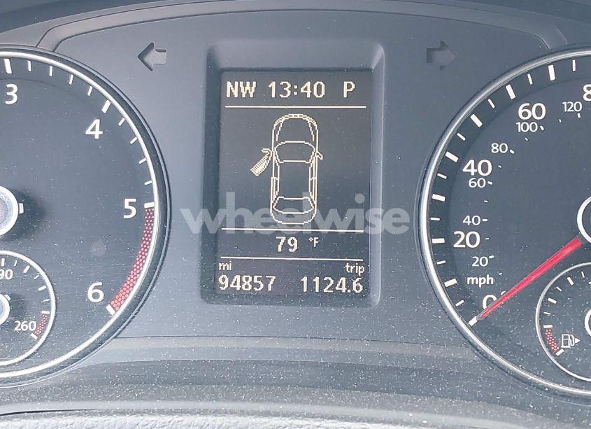 Photo 7 of 2015 Volkswagen Passat 2.0L TDI SE (VIN 1VWBV7A3XFC058603)