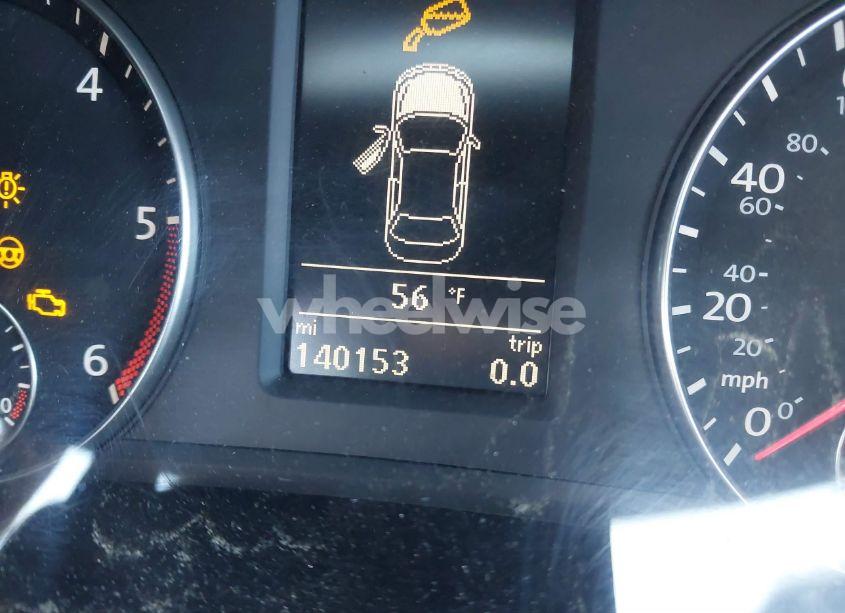 Photo 15 of 2015 Volkswagen Passat 2.0L TDI SE (VIN 1VWBV7A3XFC084375)