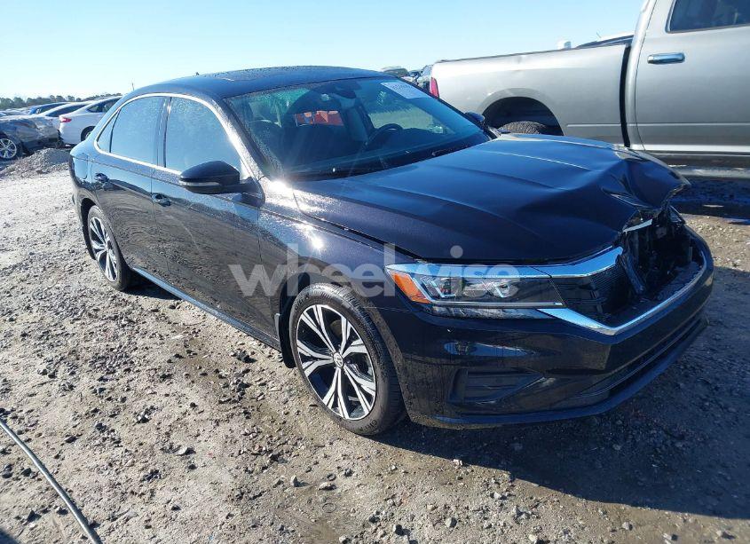 2020 Volkswagen Passat 2.0T SEL (VIN 1VWCA7A35LC012673) main photo