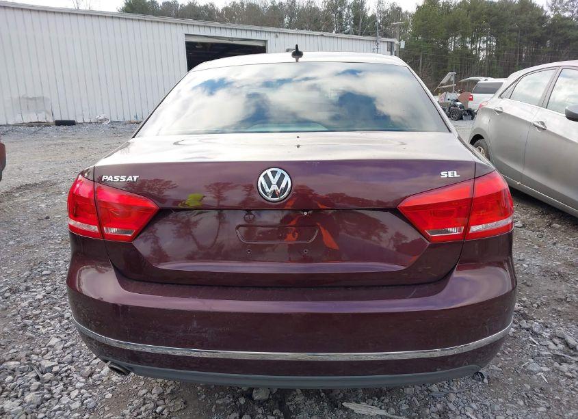 Photo 16 of 2012 Volkswagen Passat 2.5L SEL (VIN 1VWCH7A30CC044829)