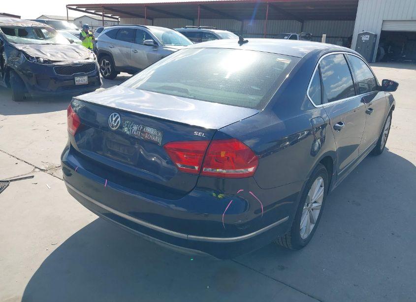 Photo 4 of 2013 Volkswagen Passat 2.5L SEL PREMIUM (VIN 1VWCH7A30DC131860)