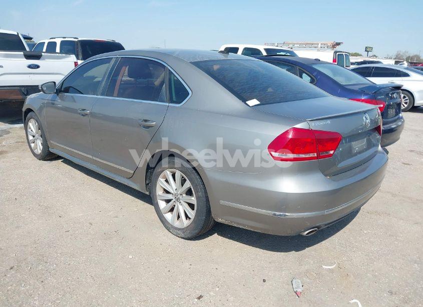 Photo 3 of 2012 Volkswagen Passat 2.5L SEL PREMIUM (VIN 1VWCH7A32CC003960)