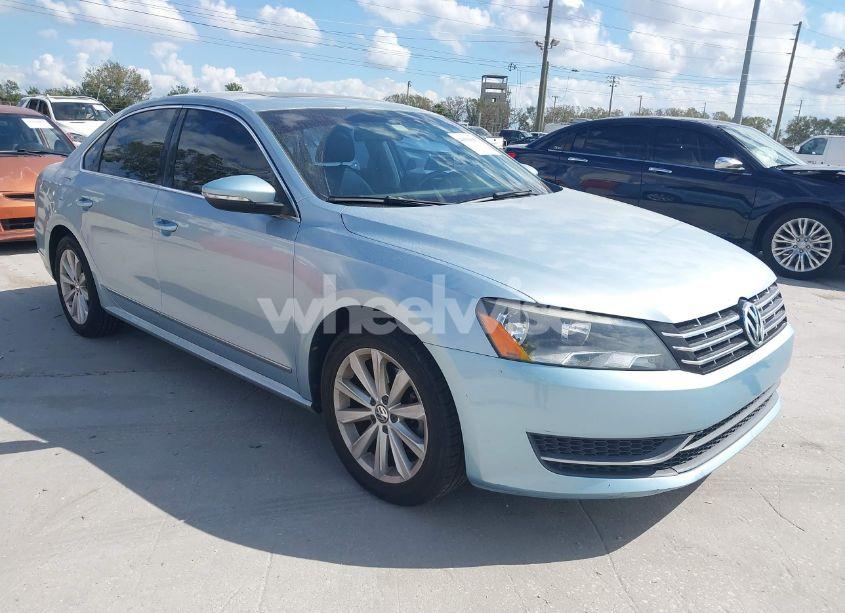 2012 Volkswagen Passat 2.5L SEL (VIN 1VWCH7A34CC044879) main photo