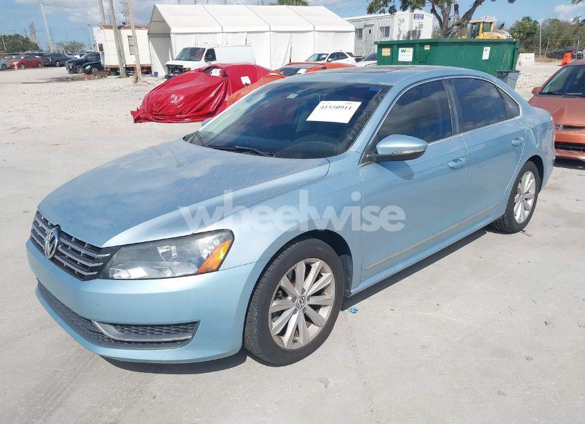 Photo 2 of 2012 Volkswagen Passat 2.5L SEL (VIN 1VWCH7A34CC044879)