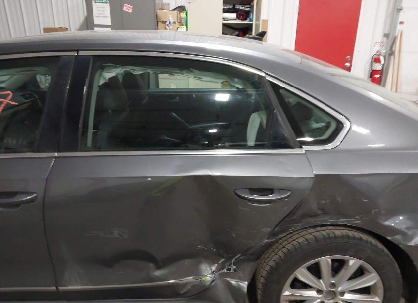 Photo 6 of 2012 Volkswagen Passat 2.5L SEL PREMIUM (VIN 1VWCH7A34CC108094)