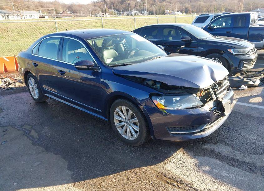 2012 Volkswagen Passat 2.5L SEL (VIN 1VWCH7A37CC051633) main photo