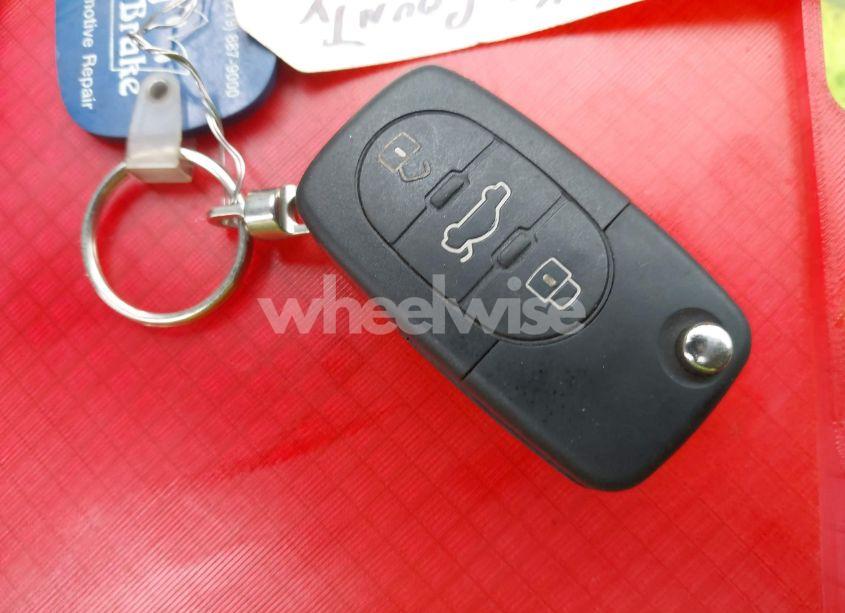 Photo 11 of 2013 Volkswagen Passat 2.5L SEL PREMIUM (VIN 1VWCH7A37DC056381)