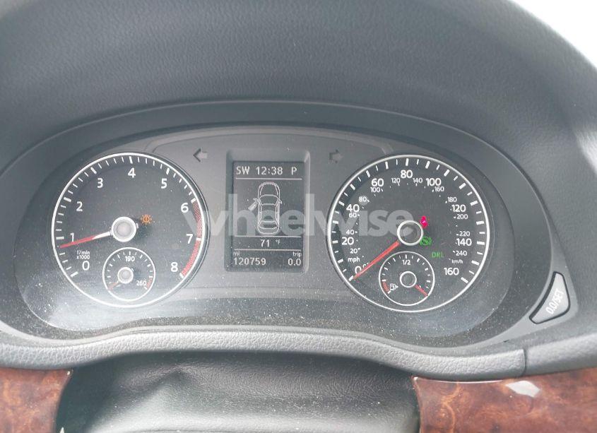 Photo 7 of 2013 Volkswagen Passat 2.5L SEL (VIN 1VWCH7A37DC073634)