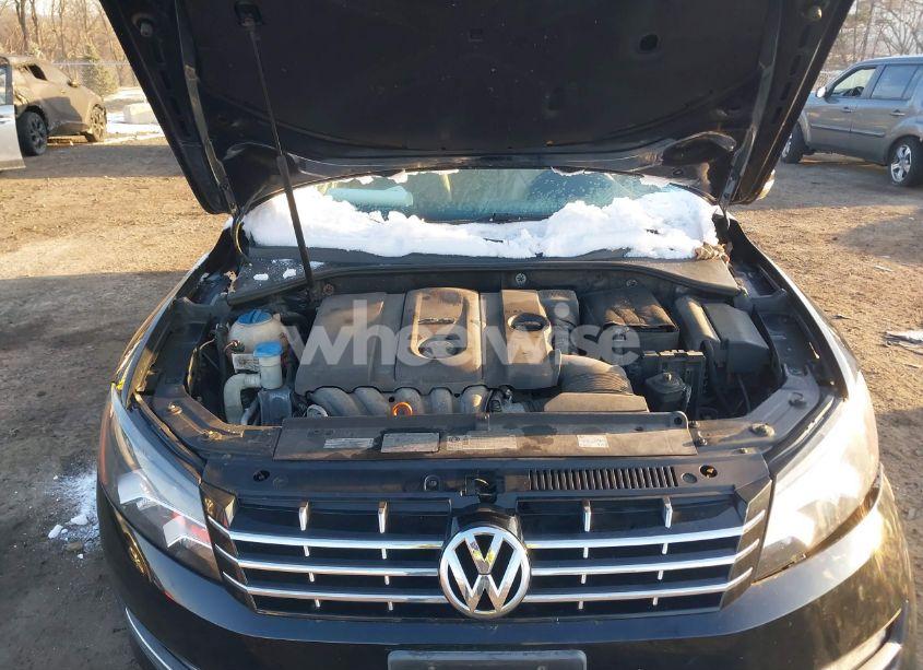 Photo 10 of 2013 Volkswagen Passat 2.5L SEL PREMIUM (VIN 1VWCH7A38DC144436)