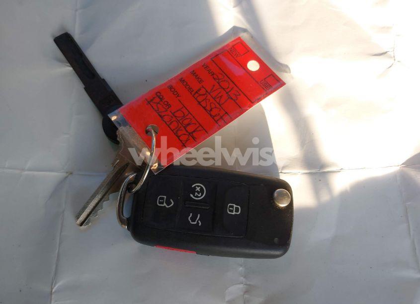 Photo 11 of 2013 Volkswagen Passat 2.5L SEL PREMIUM (VIN 1VWCH7A38DC144436)