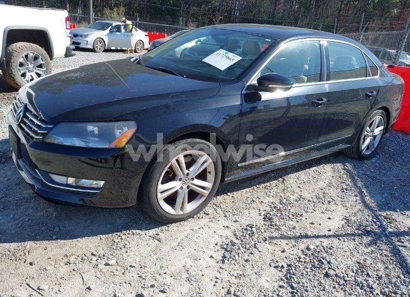 Photo 2 of 2012 Volkswagen Passat 3.6L V6 SEL PREMIUM (VIN 1VWCM7A30CC093802)