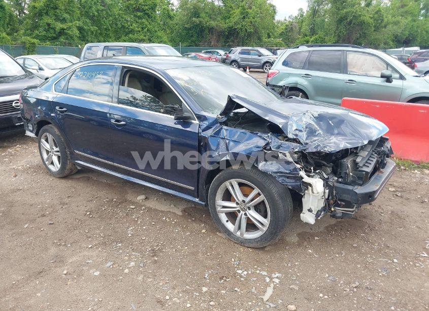 2012 Volkswagen Passat 3.6L V6 SEL PREMIUM (VIN 1VWCM7A31CC027906) main photo