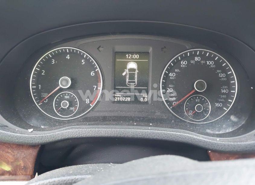 Photo 7 of 2012 Volkswagen Passat 3.6L V6 SEL PREMIUM (VIN 1VWCM7A31CC027906)