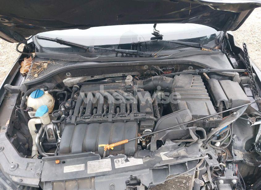 Photo 10 of 2012 Volkswagen Passat 3.6L V6 SEL PREMIUM (VIN 1VWCM7A31CC065345)