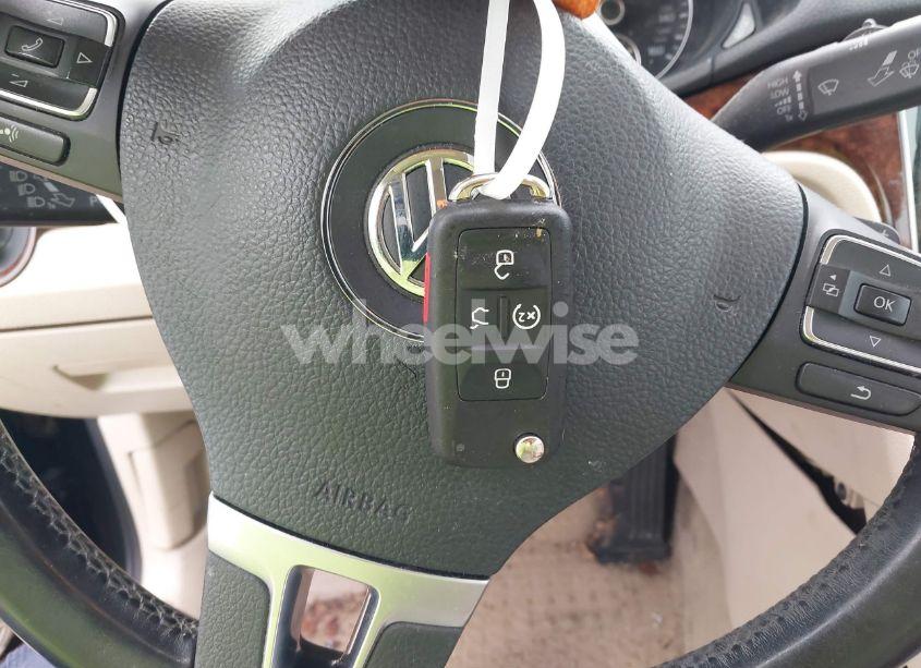 Photo 11 of 2012 Volkswagen Passat 3.6L V6 SEL PREMIUM (VIN 1VWCM7A31CC065345)