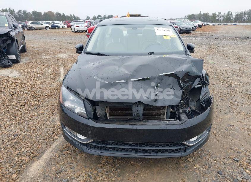 Photo 13 of 2012 Volkswagen Passat 3.6L V6 SEL PREMIUM (VIN 1VWCM7A31CC065345)