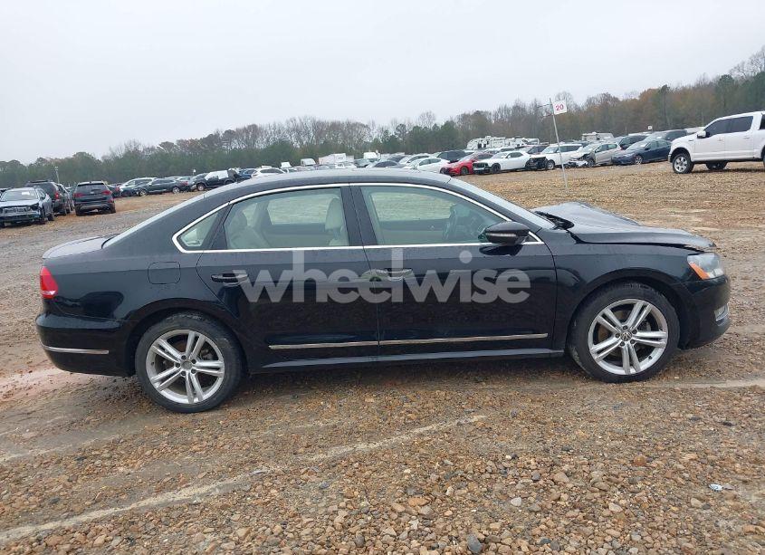 Photo 14 of 2012 Volkswagen Passat 3.6L V6 SEL PREMIUM (VIN 1VWCM7A31CC065345)