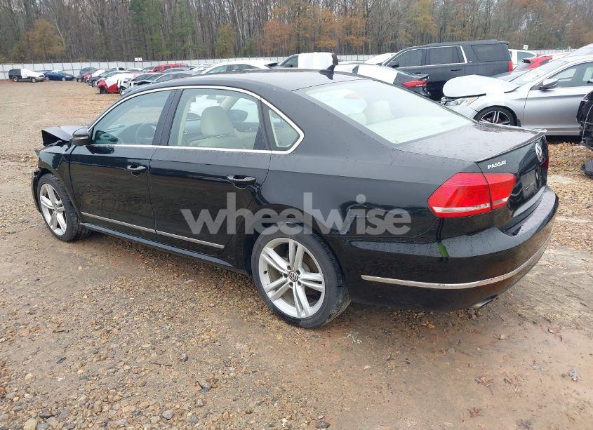 Photo 3 of 2012 Volkswagen Passat 3.6L V6 SEL PREMIUM (VIN 1VWCM7A31CC065345)