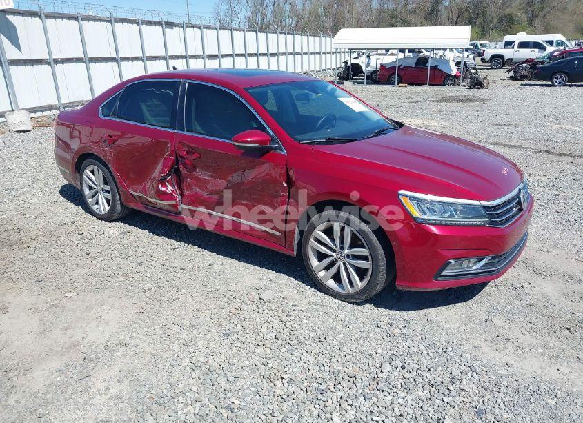 2018 Volkswagen Passat 3.6L V6 SEL PREMIUM (VIN 1VWCM7A31JC004946) main photo