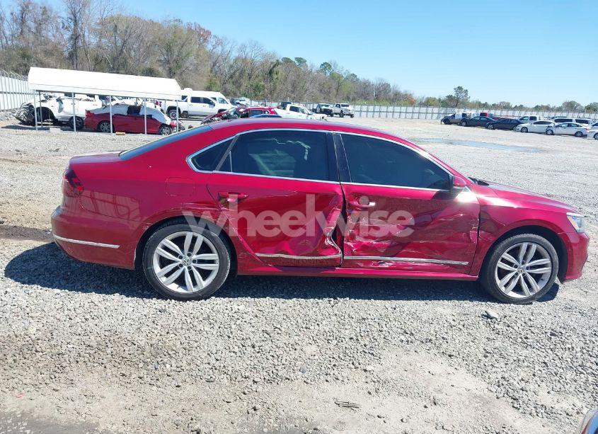 Photo 12 of 2018 Volkswagen Passat 3.6L V6 SEL PREMIUM (VIN 1VWCM7A31JC004946)