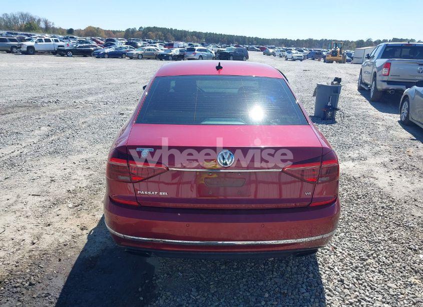 Photo 15 of 2018 Volkswagen Passat 3.6L V6 SEL PREMIUM (VIN 1VWCM7A31JC004946)