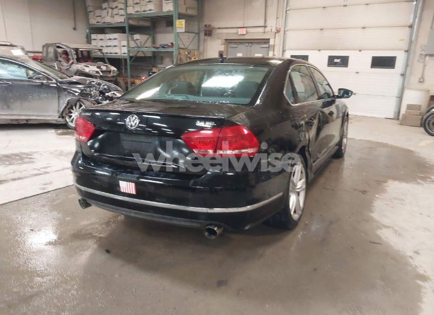 Photo 4 of 2012 Volkswagen Passat 3.6L V6 SEL PREMIUM (VIN 1VWCM7A32CC103603)