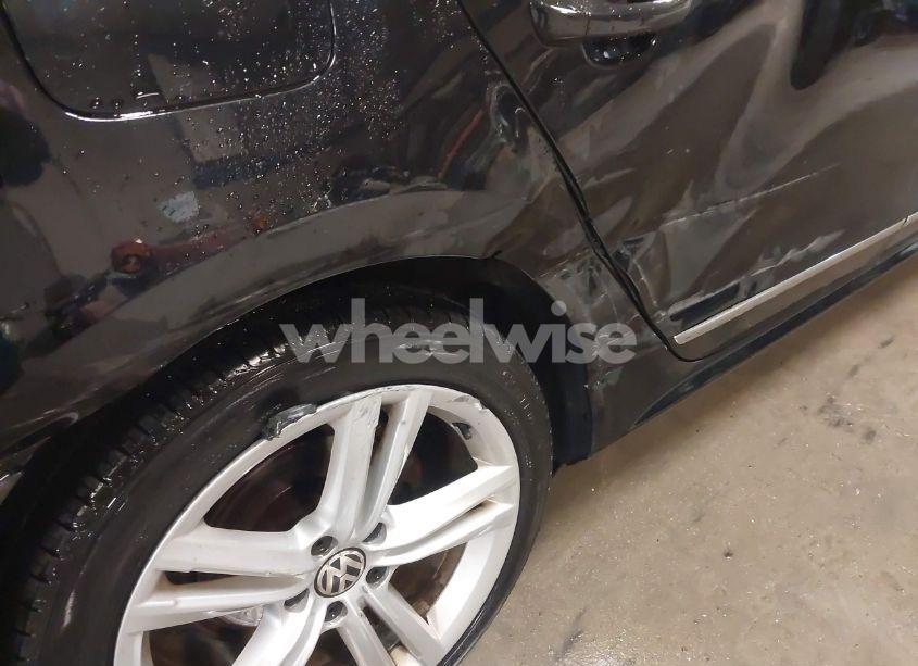 Photo 6 of 2012 Volkswagen Passat 3.6L V6 SEL PREMIUM (VIN 1VWCM7A32CC103603)