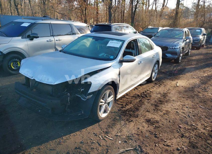 Photo 2 of 2012 Volkswagen Passat 3.6L V6 SEL PREMIUM (VIN 1VWCM7A33CC072958)
