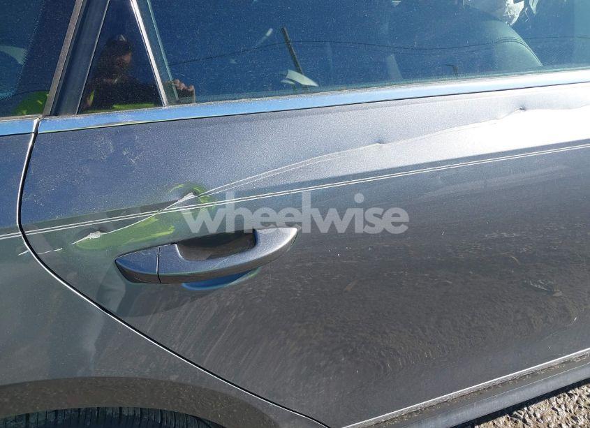 Photo 14 of 2012 Volkswagen Passat 3.6L V6 SEL PREMIUM (VIN 1VWCM7A34CC012185)