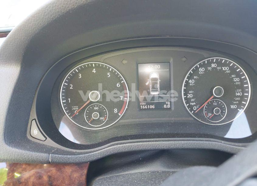 Photo 7 of 2012 Volkswagen Passat 3.6L V6 SEL PREMIUM (VIN 1VWCM7A34CC012185)