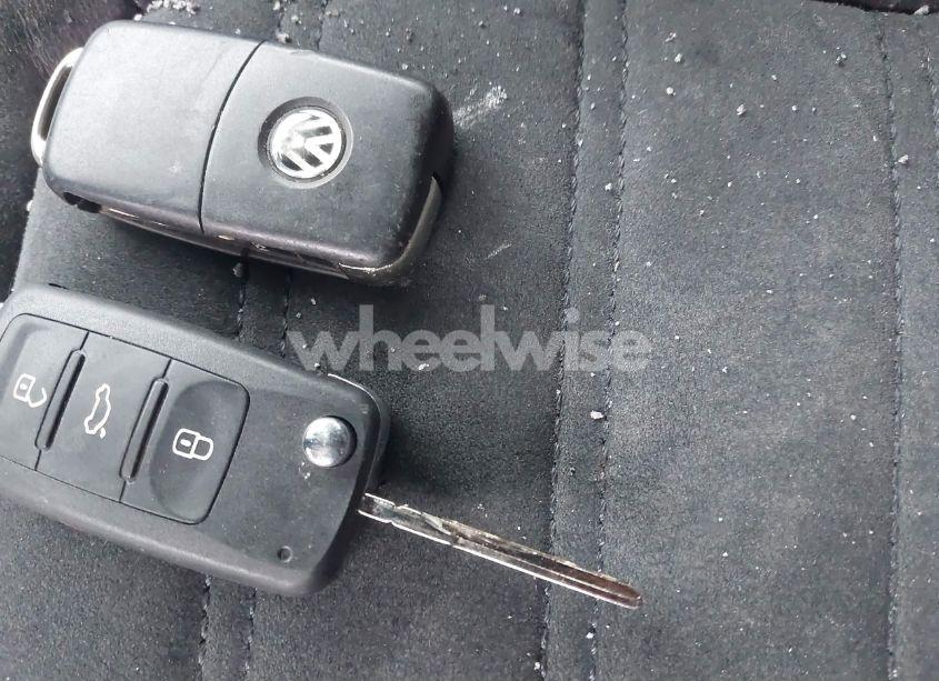 Photo 11 of 2014 Volkswagen Passat 3.6L V6 SEL PREMIUM (VIN 1VWCM7A35EC078666)