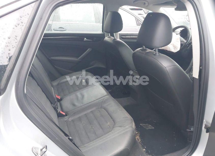 Photo 8 of 2014 Volkswagen Passat 3.6L V6 SEL PREMIUM (VIN 1VWCM7A35EC078666)