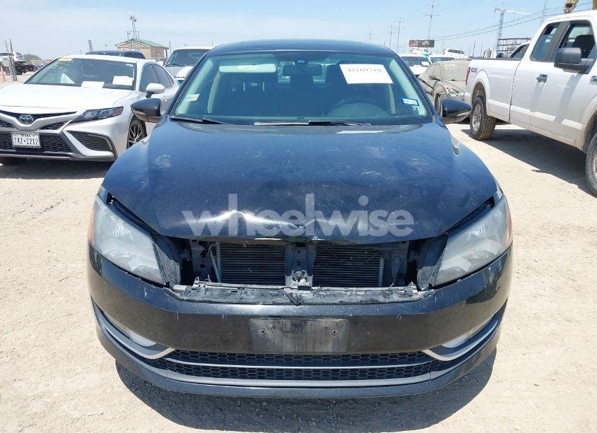 Photo 6 of 2012 Volkswagen Passat 3.6L V6 SEL PREMIUM (VIN 1VWCM7A38CC009175)