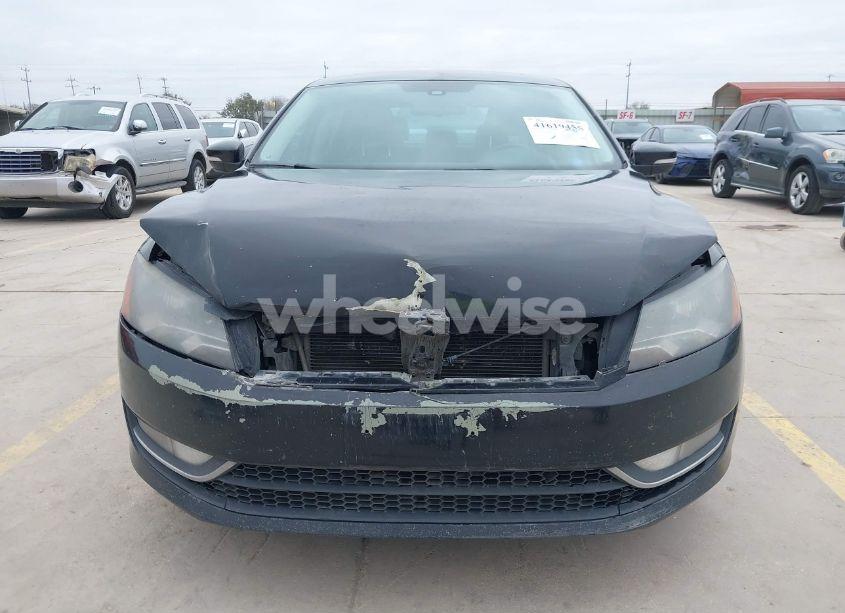 Photo 12 of 2014 Volkswagen Passat 3.6L V6 SEL PREMIUM (VIN 1VWCM7A38EC016338)