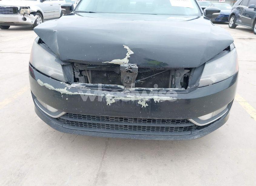 Photo 6 of 2014 Volkswagen Passat 3.6L V6 SEL PREMIUM (VIN 1VWCM7A38EC016338)