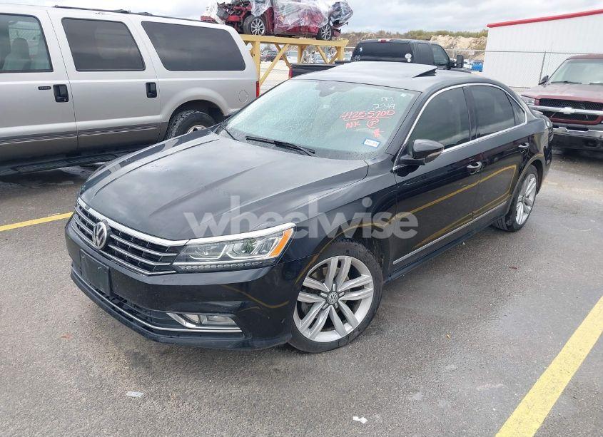 Photo 2 of 2017 Volkswagen Passat V6 SEL PREMIUM (VIN 1VWCM7A38HC062319)