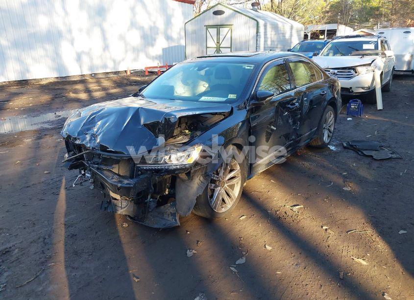 Photo 2 of 2016 Volkswagen Passat V6 SEL PREMIUM (VIN 1VWCM7A39GC059718)