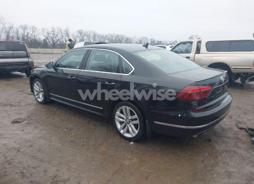 Photo 3 of 2017 Volkswagen Passat V6 SEL PREMIUM (VIN 1VWCM7A3XHC055307)
