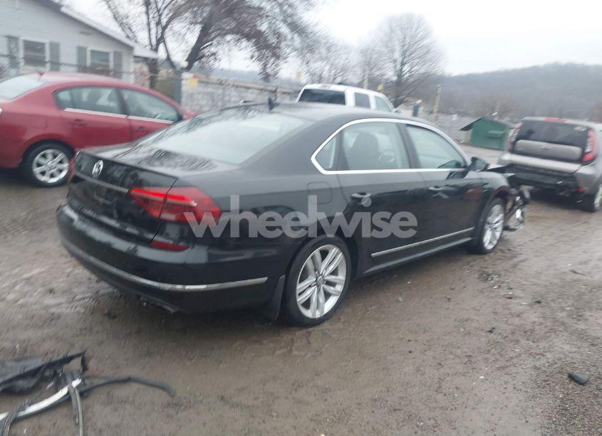 Photo 4 of 2017 Volkswagen Passat V6 SEL PREMIUM (VIN 1VWCM7A3XHC055307)