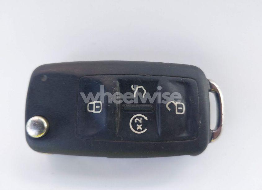 Photo 11 of 2012 Volkswagen Passat 2.0L TDI SEL PREMIUM (VIN 1VWCN7A31CC079534)