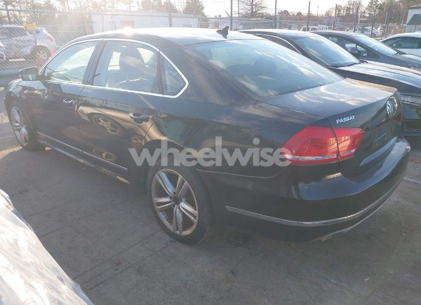 Photo 3 of 2012 Volkswagen Passat 2.0L TDI SEL PREMIUM (VIN 1VWCN7A31CC079534)