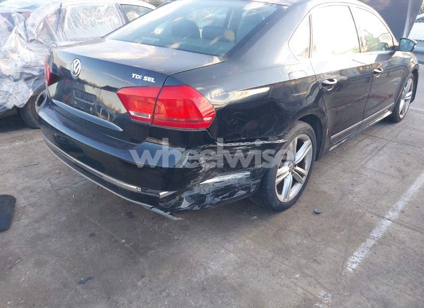 Photo 6 of 2012 Volkswagen Passat 2.0L TDI SEL PREMIUM (VIN 1VWCN7A31CC079534)