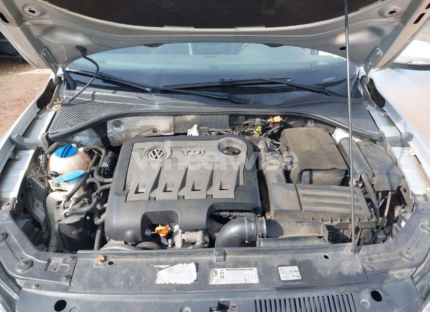 Photo 10 of 2012 Volkswagen Passat 2.0L TDI SEL PREMIUM (VIN 1VWCN7A31CC080506)